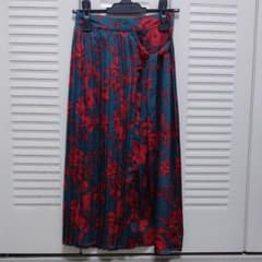 【お値下げ】GENTLWOMAN ロングスカートのサムネイル