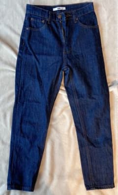 ハイウエストテーパードデニムのサムネイル