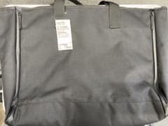 【訳あり】無印良品 大きく開く 撥水 トートにもなるガーメントバッグのサムネイル