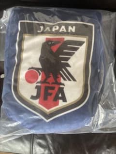 一番くじ サッカー日本代表 A賞 エンブレムクッションのサムネイル