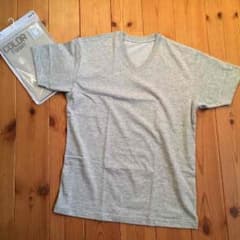 UNIQLO パックTシャツのサムネイル