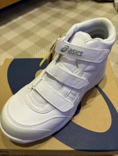 プロスニーカー 安全靴