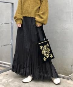 新品‼︎カスタネ　クリンクルマーメイドスカートのサムネイル