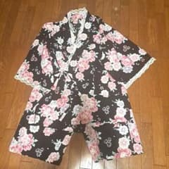 タイムセール中！レディース甚平　L　黒　ピンク花柄　ポケットありのサムネイル