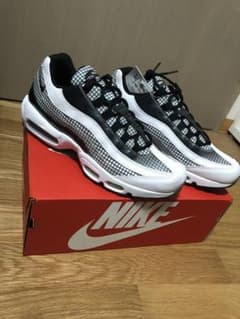 NIKE AIR MAX 95 PETRO FUTUREのサムネイル