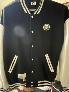 A BATHING APE スタジャンのサムネイル