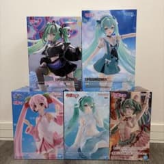 初音ミク】フィギュア5体セット - メルカリ