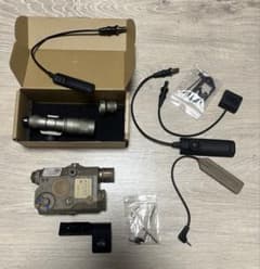 まとめ売り　SUREFIRE PEQ M300V スイッチ マウント まとめ売り SUREFIRE PEQ M300V スイッチ マウント - メルカリ