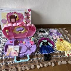 レミン&ソラン　すてきなびようしつ　着せ替え洋服セットのサムネイル