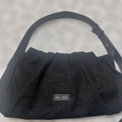 TRIDEEP ブラック ショルダーバッグのサムネイル
