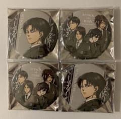 進撃の巨人 リヴァイ TSUTAYA 缶バッジ 4点セット - メルカリ