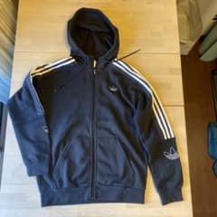 adidas フード付きジャージ Ｍサイズのサムネイル