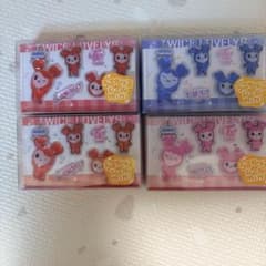 TWICE LOVELYS うるちゅるシール mini 4点セットのサムネイル