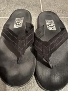 ISLAND SLIPPER ブラック トングサンダル 9のサムネイル