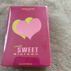 Lovely Sweet Sixteen Eau de Parfum 50mLのサムネイル