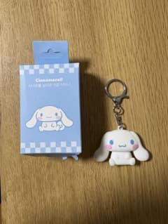 希少　韓国限定サンリオ　シナモロール　キーホルダー 　Tmoney 交通カードのサムネイル