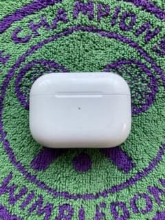 AirPods Pro 2 充電ケースのみのサムネイル