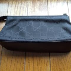 GUCCIポーチのサムネイル