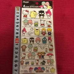 新品☆サンリオ キャラクター 4つのサイズのステッカー シールのサムネイル