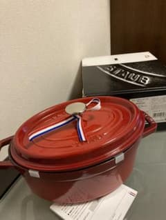 ⤵︎新品・ストウブ・ココットオーバル 23㎝のサムネイル