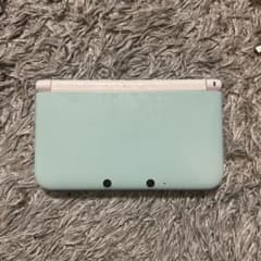 Nintendo 3DS LL 本体 ライトブルー×ホワイトのサムネイル