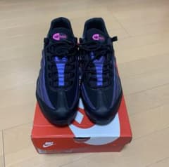 新品】NIKE AIR MAX 95  PRM スローバックフューチャーのサムネイル