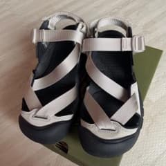 keen サンダル ZERRAPORTⅡ   24㎝のサムネイル