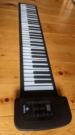 ロールアップピアノのサムネイル
