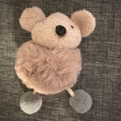ぬいぐるみ　ぴんくのサムネイル