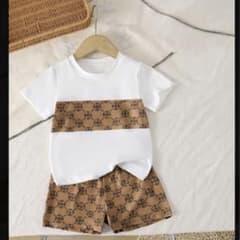 【新品】モノグラム　セットアップ 80-86 ベビー服 男の子 夏服 お出かけのサムネイル
