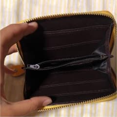 お財布のサムネイル