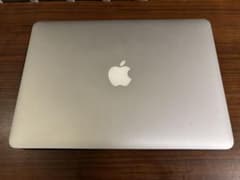Apple MacBook Air (13-inch, Early 2015)のサムネイル