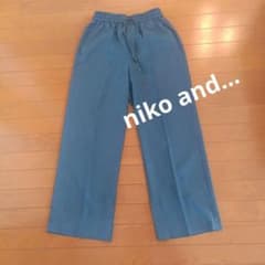 【週末割引　日曜日まで】niko and…　ワイドパンツ（薄手）のサムネイル
