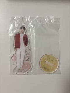SEVENTEEN JUN アクリルスタンド まとめ売り SEVENTEEN JUN アクリルスタンド - メルカリ