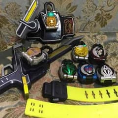 仮面ライダー ガイム ベルトのサムネイル