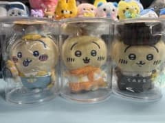 ちいかわカフェ ちいかわゆうえんち うさぎ マスコットのサムネイル