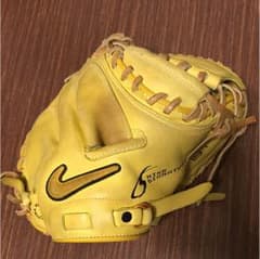 ナイキキャッチャーミットのサムネイル