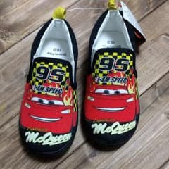 3児MaMa❤様専用　カーズ　子供用　スリッポン　16cm  新品のサムネイル