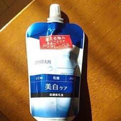 アクアレーベル　乳液　ホワイトケアミルク　詰め替え用のサムネイル