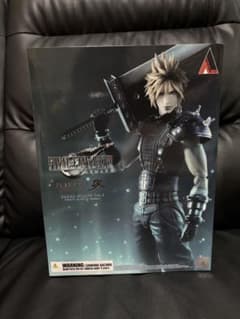 ファイナルファンタジーVII クラウド・ストライフ プレイアーツ改のサムネイル