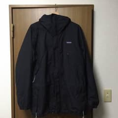 値下げ❗️patagonia ストームジャケット ブラックのサムネイル