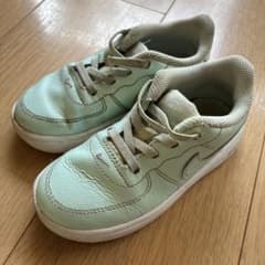 Nike ミントグリーン スニーカーのサムネイル