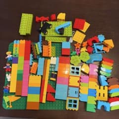 LEGO レゴデュプロ 大量 おまとめ売り 基礎板１枚のサムネイル