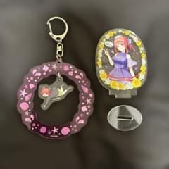 中野二乃アクリルスタンド＆アクリルキーホルダーのサムネイル