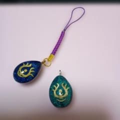 ハンドメイド レジンストラップ 紋章デザイン 2個セット