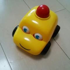 ボーネルンド 車のおもちゃのサムネイル
