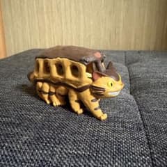 トトロ　ネコバス フィギュア ミニチュアのサムネイル
