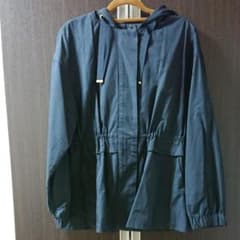 マウンテンパーカージャケットのサムネイル