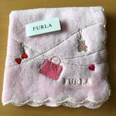 フルラ　FURLA タオルハンカチのサムネイル