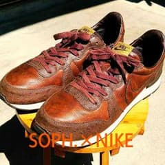 SOPH.×NIKE INTERNATIONALIST LETHERのサムネイル